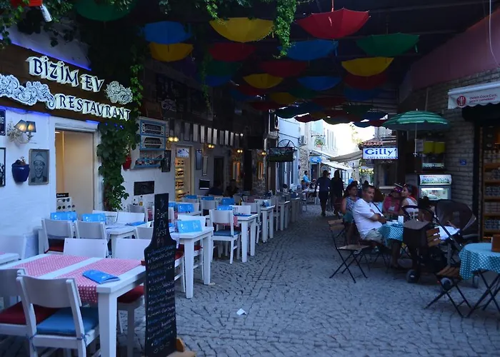 Отель Curcuna 3*